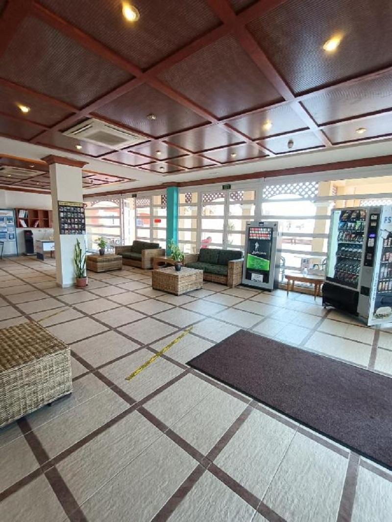Apartamentos Granada Park プラヤ・デ・ラス・アメリカス エクステリア 写真