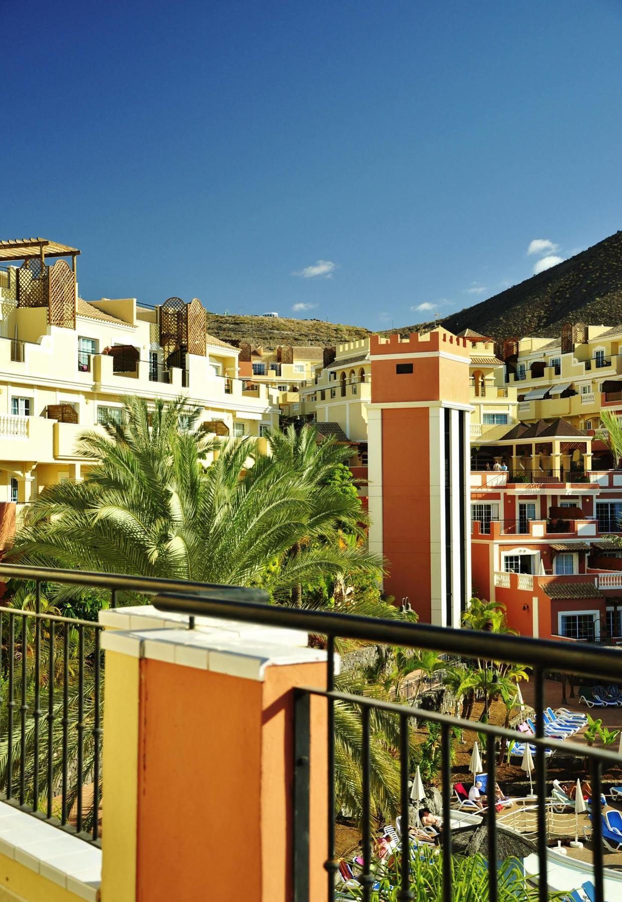Apartamentos Granada Park プラヤ・デ・ラス・アメリカス エクステリア 写真